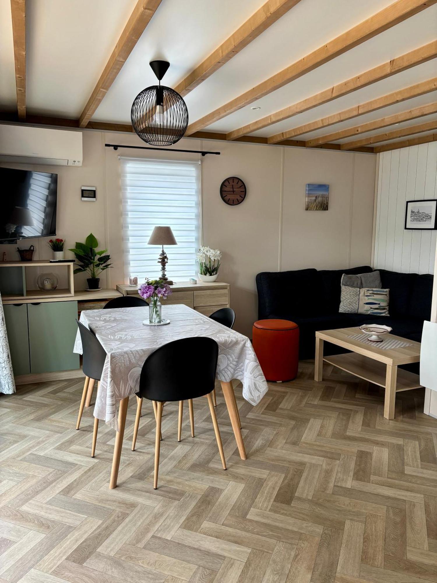 Hotel Le Domaine Des Pins Saint-Hilaire-de-Riez Esterno foto